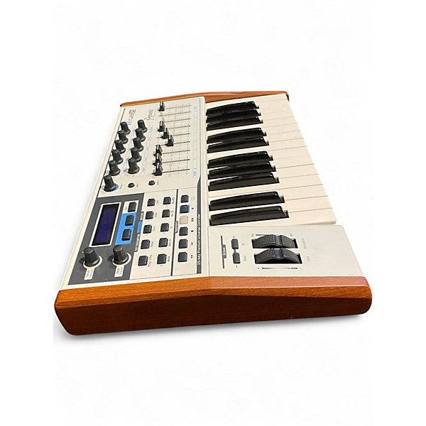 Used Arturia Keylab 25 Key MIDI Controller