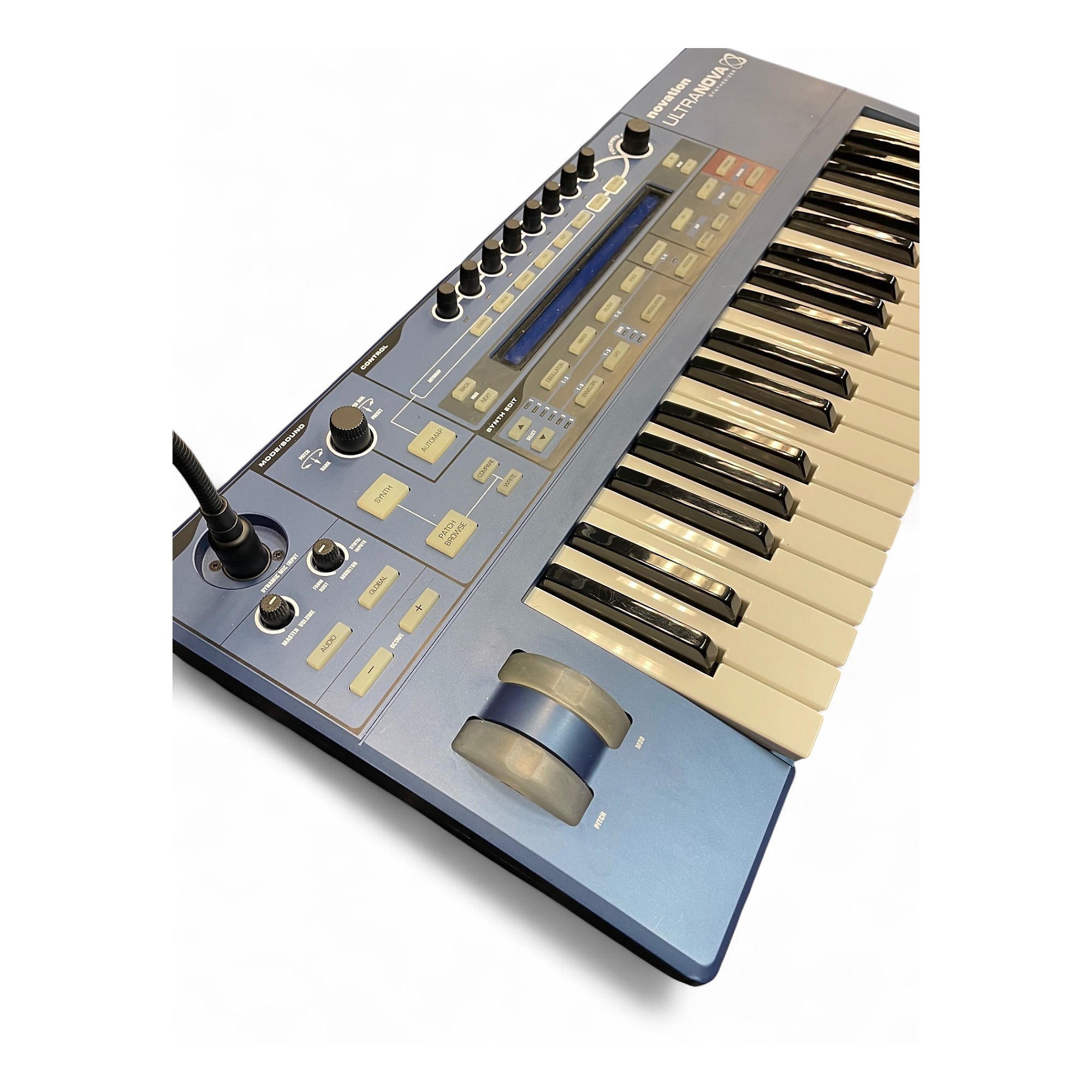 Used Novation UltraNova 37 Key Synthesizer | Guitar Center