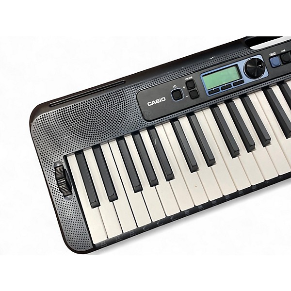 Used Casio CT-S300