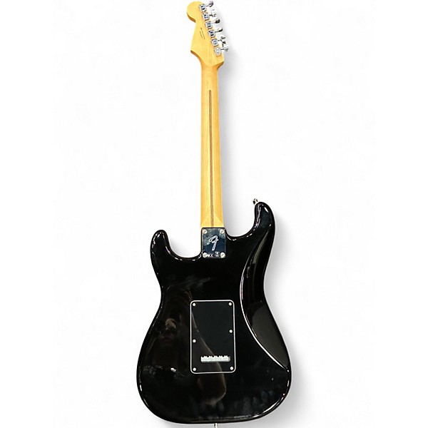 Used Fender Special Edition Player Stratocaster MN Black Solid Body Electric Guitar