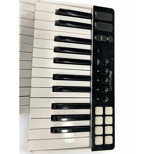 Used IK Multimedia IRIG KEYS I/O 25 MIDI Controller