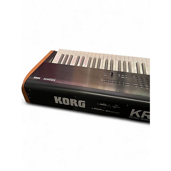 Used KORG KRONOS 2 88 KEY Keyboard Workstation