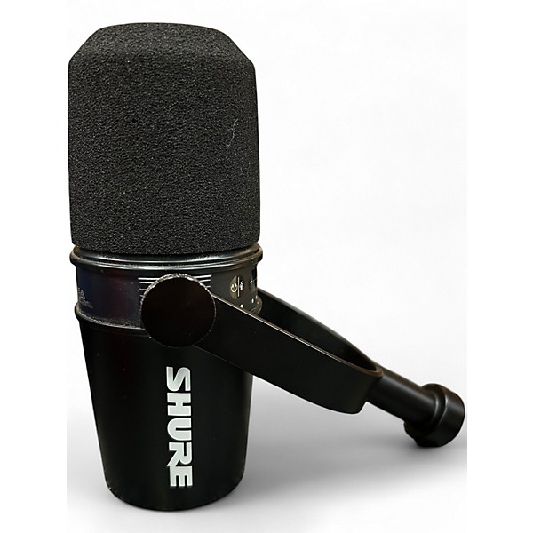 Used Shure MV7 Dynamic Microphone