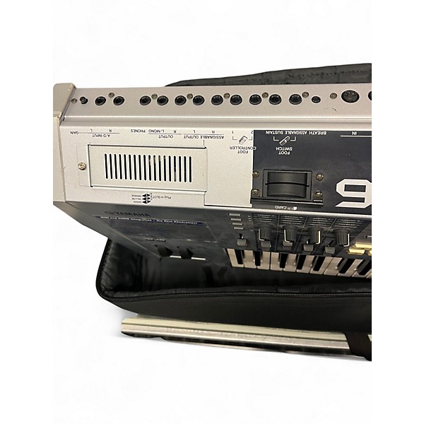 Used Yamaha Motif ES6 61 Key Keyboard Workstation