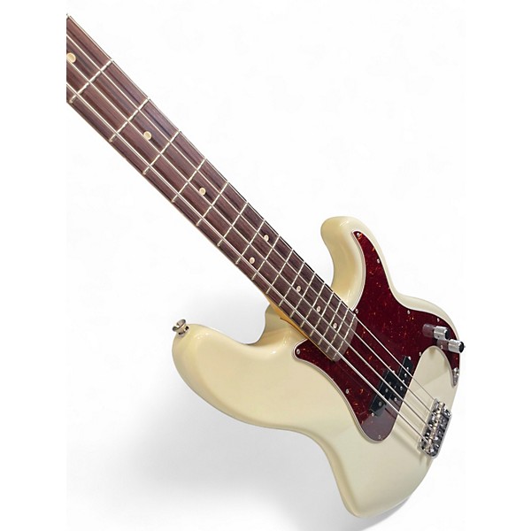 Used Fender American Professional Precision Bass Vintage White Electric Bass Guitar