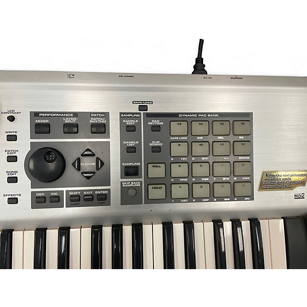 Used Roland Fantom X6 Keyboard Workstation