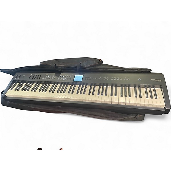 Used Roland FP-E50 Keyboard Workstation