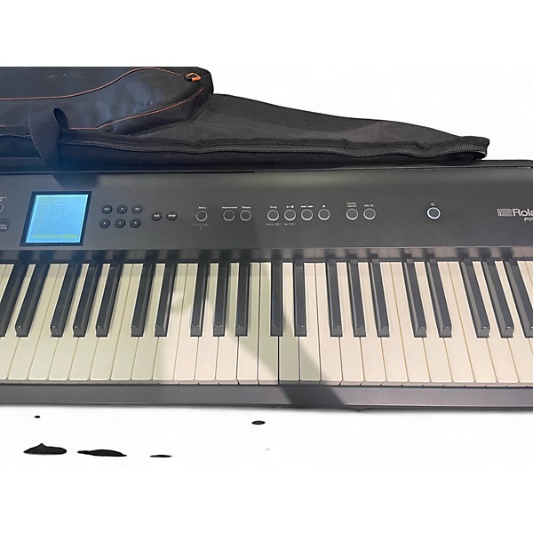 Used Roland FP-E50 Keyboard Workstation