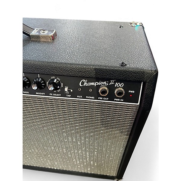 Used Fender CHAMPION II 100 Guitar Combo Amp