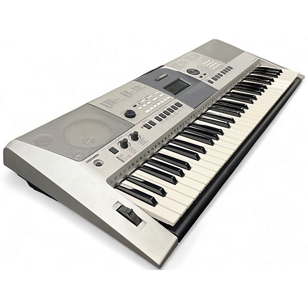 Used Yamaha PSR-E413 Portable Keyboard