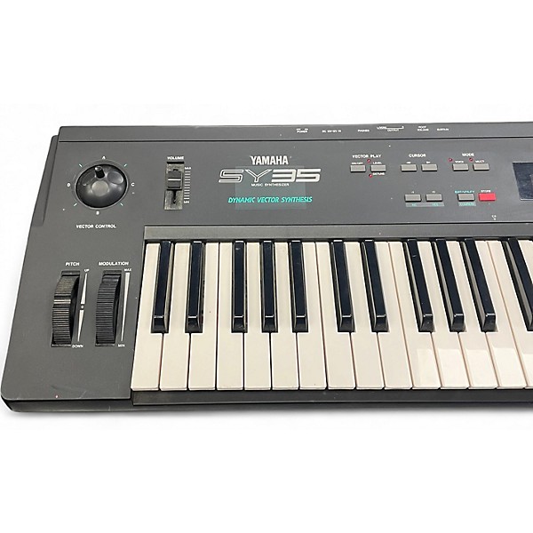 Used Yamaha SY35 Synthesizer