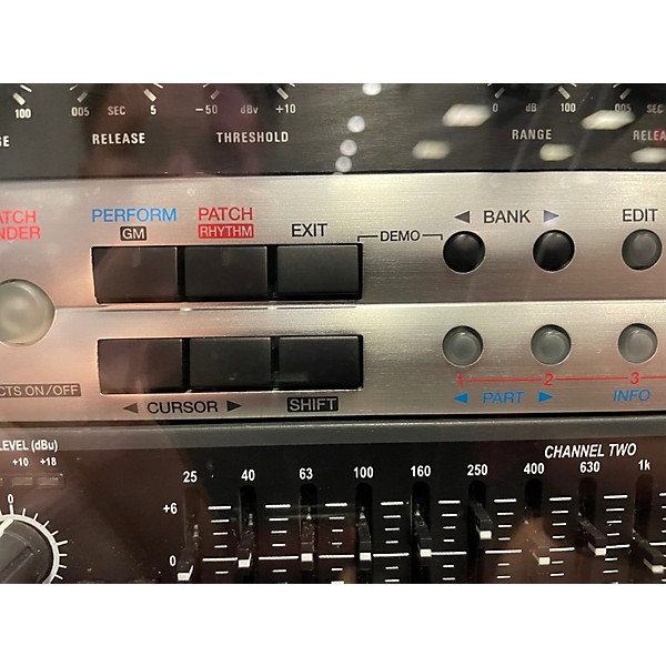 Used Roland XV5050 Audio Converter