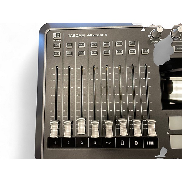 Used TASCAM MIXCAST 4 MultiTrack Recorder