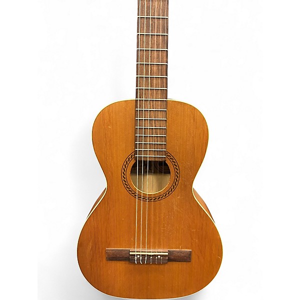 Used Art & Lutherie Ami Nylon Cedar Cedar Acoustic Electric Guitar