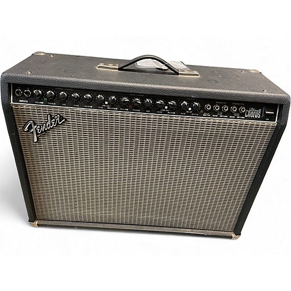 Used Fender Ultimate Chorus Guitar Combo Amp