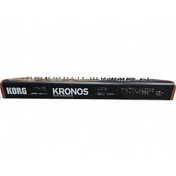 Used KORG KRONOS 2 73  Arranger Keyboard