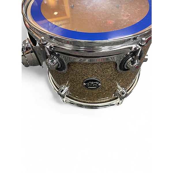 Used DW 4 Piece Performance Series ginger glitter Drum Kit
