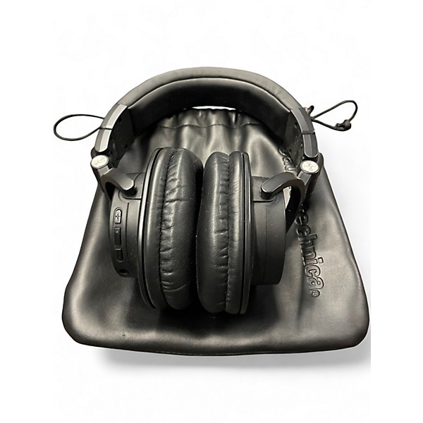 Used Audio-Technica ATH-M50xBT2 Headphones