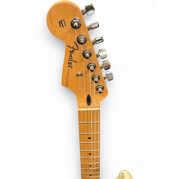 Used Fender PLAYER 2 WHITE Solid Body Electric Guitar