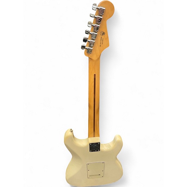 Used Fender PLAYER 2 WHITE Solid Body Electric Guitar