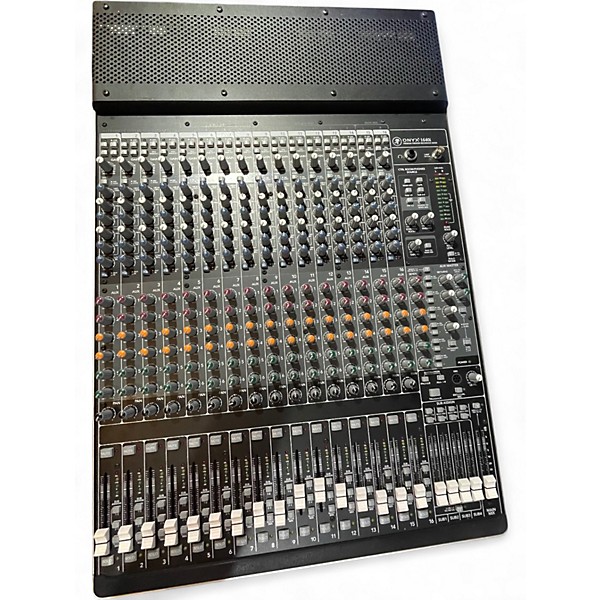 Used Mackie Onyx 1640i Powered Mixer