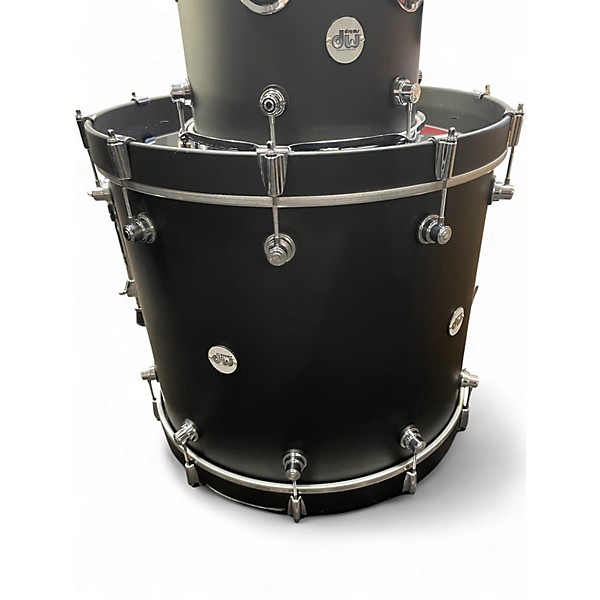 Used DW 6 Piece Design Series Black Drum Kit
