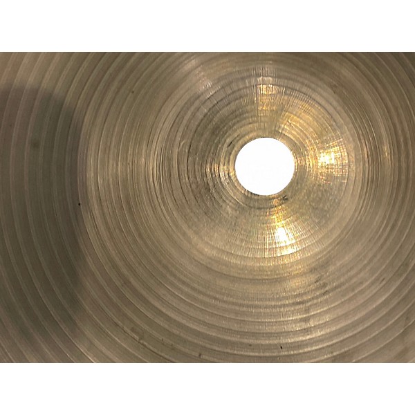 Used Zildjian 18in AVEDIS CRASH Cymbal