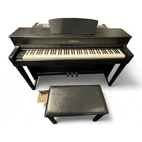 Used Yamaha CLP535 Digital Piano