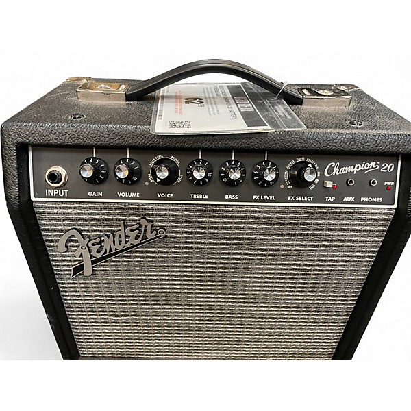 Used Fender CHAMPION 20 Battery Powered Amp