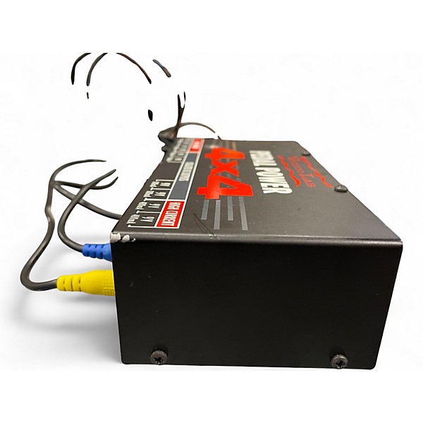 Used Voodoo Lab Pedal Power 4x4 Power Supply