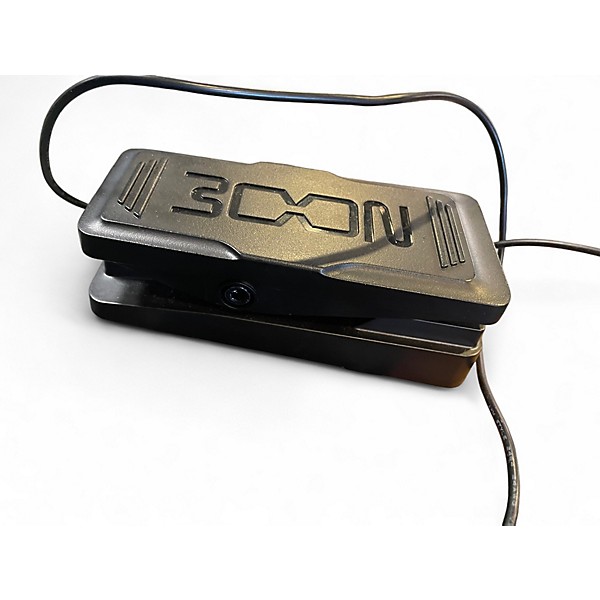 Used Zoom G1X FOUR Effect Processor