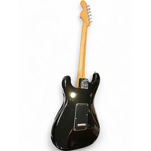 Used Fender Deluxe Stratocaster Black Solid Body Electric Guitar