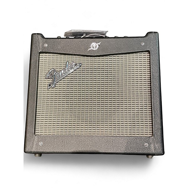 Used Fender Mustang 1 V2 Guitar Combo Amp
