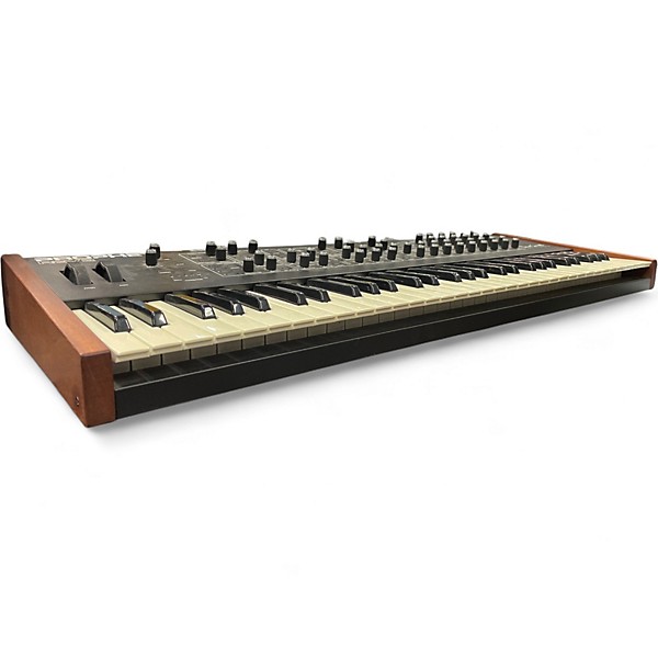 Used Sequential prophet rev2 Synthesizer