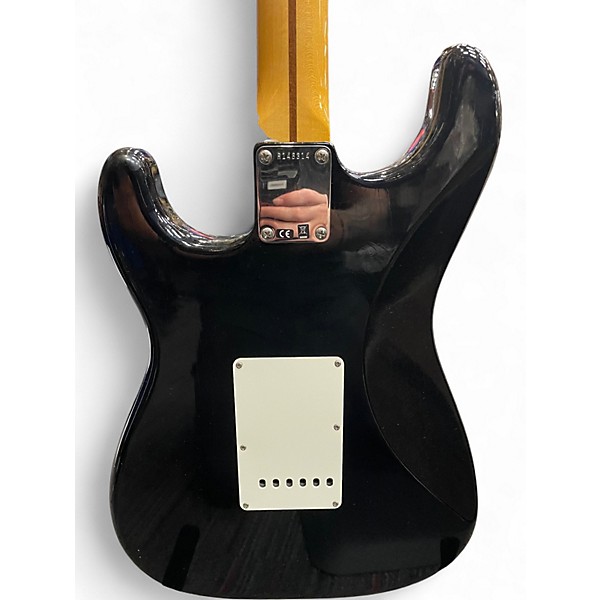 Used Fender 1967 Stratocaster Closet Classic black Solid Body Electric Guitar