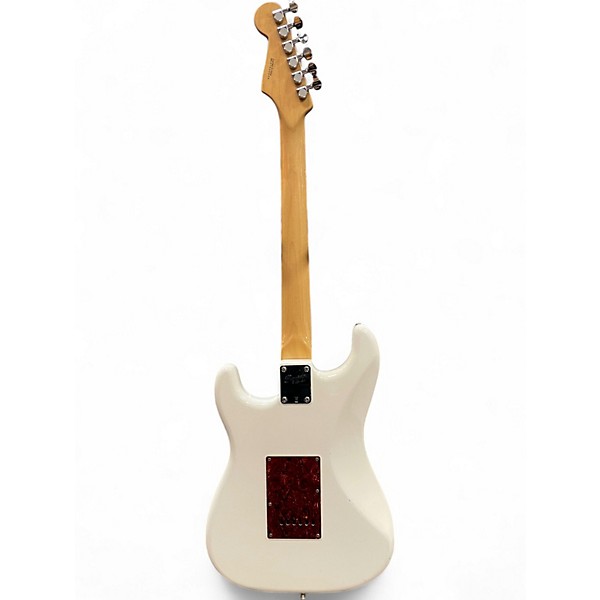 Used 2007 Squier Vintage Modified Stratocaster White Solid Body Electric Guitar