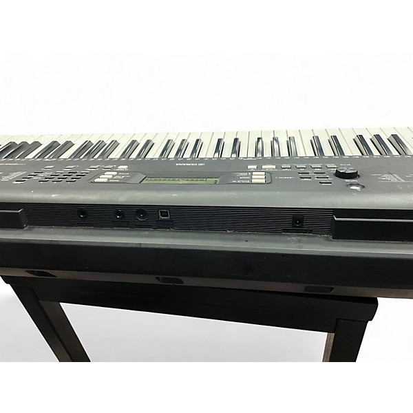 Used Yamaha PSREW300 76 Key Portable Keyboard