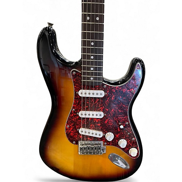 【USED】 Squier by Fender　エレキギター サンバースト Used Squier Standard Stratocaster 3 Color Sunburst Solid Body