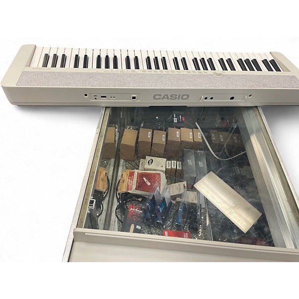Used Casio CASIOTONE CTS1 WE