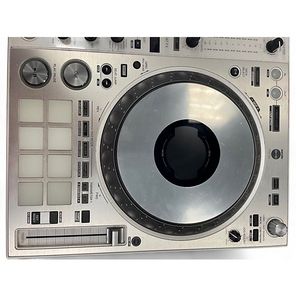 Used Pioneer DJ DDJ1000SRTW DJ Controller