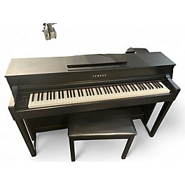 Used Yamaha CLP-535 Digital Piano