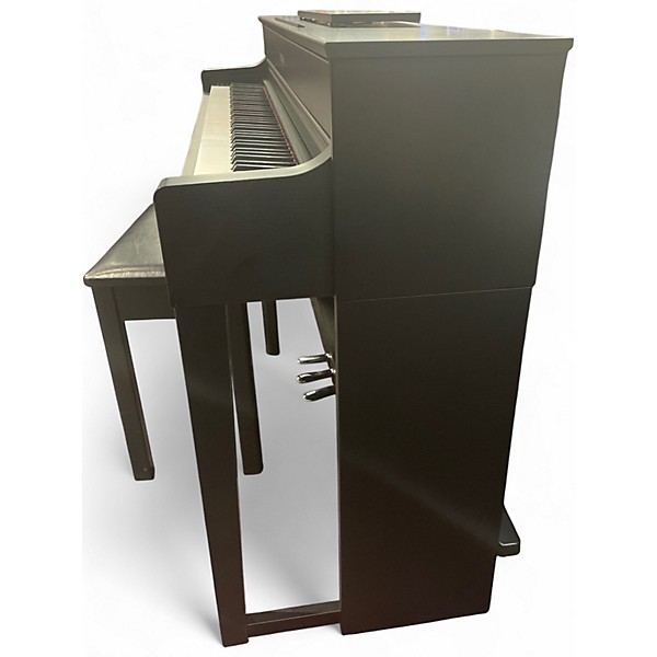 Used Yamaha CLP-535 Digital Piano