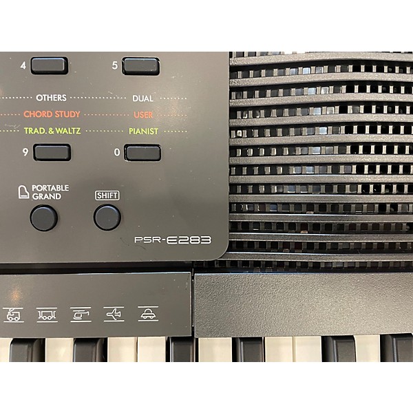 Used Yamaha PSRE283 Portable Keyboard