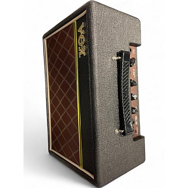 Used VOX V9106 Pathfinder 10 Guitar Combo Amp