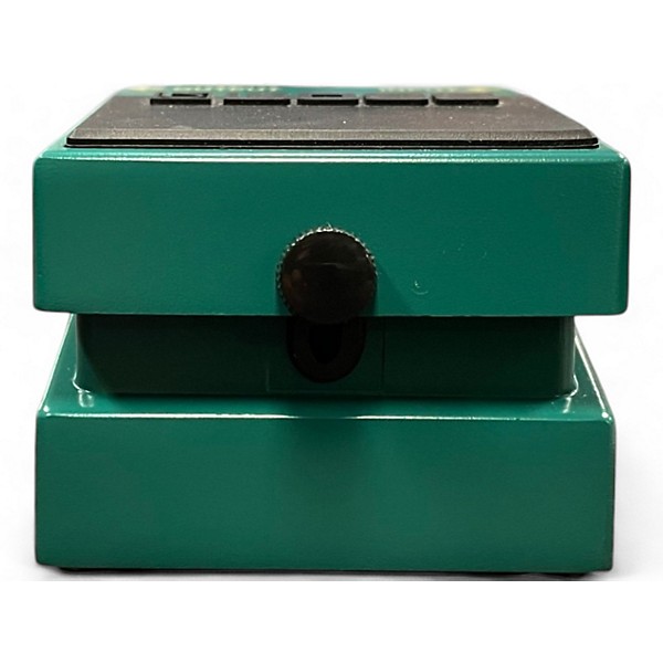 Used BOSS TR2 Tremolo Effect Pedal