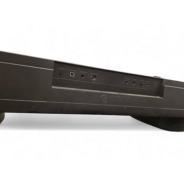 Used Yamaha DGX660 Portable Keyboard