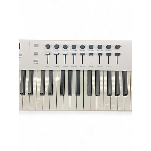 Used Arturia Keylab 88 Key MIDI Controller