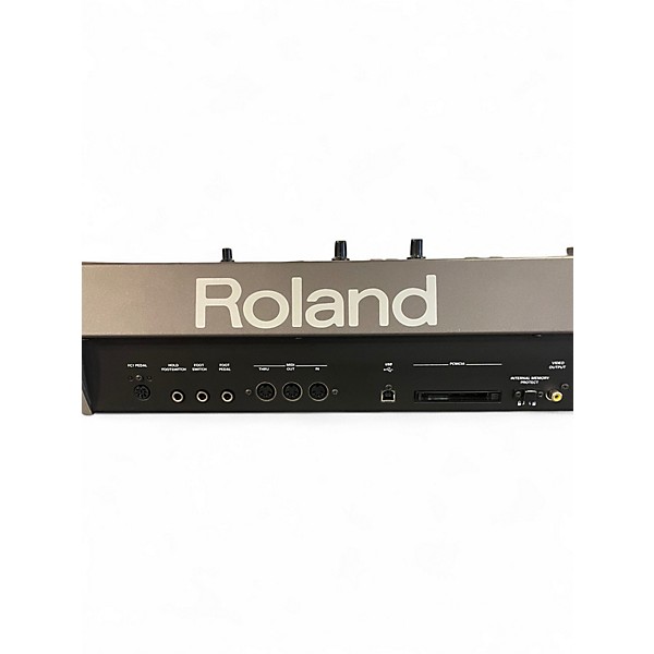 Used Roland G-70 Keyboard Workstation