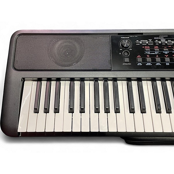 Used Yamaha PSREW320 Portable Keyboard