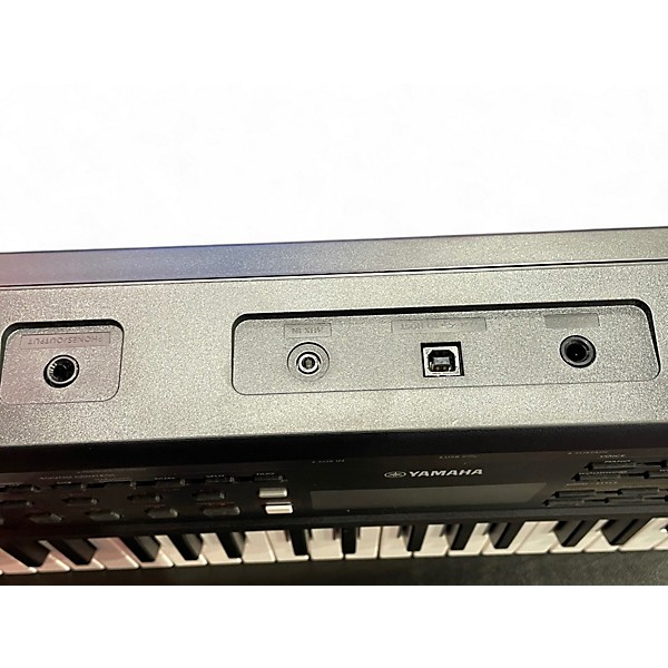 Used Yamaha PSREW320 Portable Keyboard